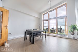 Photo 24- click for photo gallery